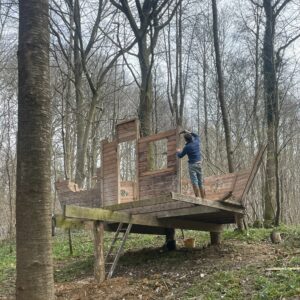Lire la suite à propos de l’article construction d’une nouvelle cabane